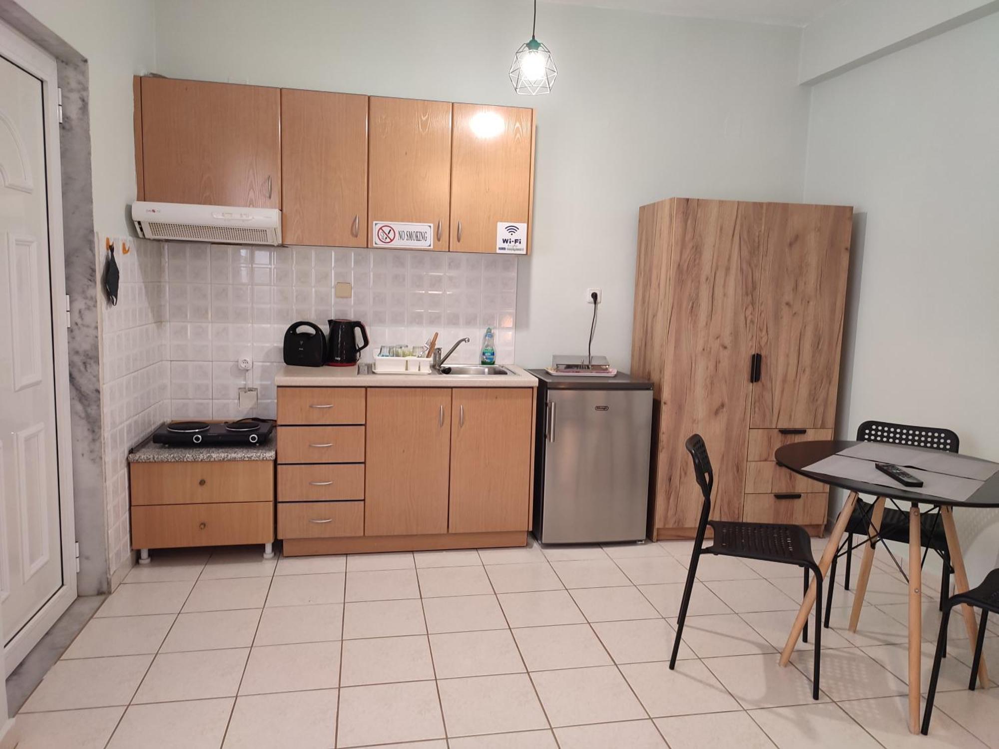 Kiki'S Cosy Apartments Néa Khilí Eksteriør bilde