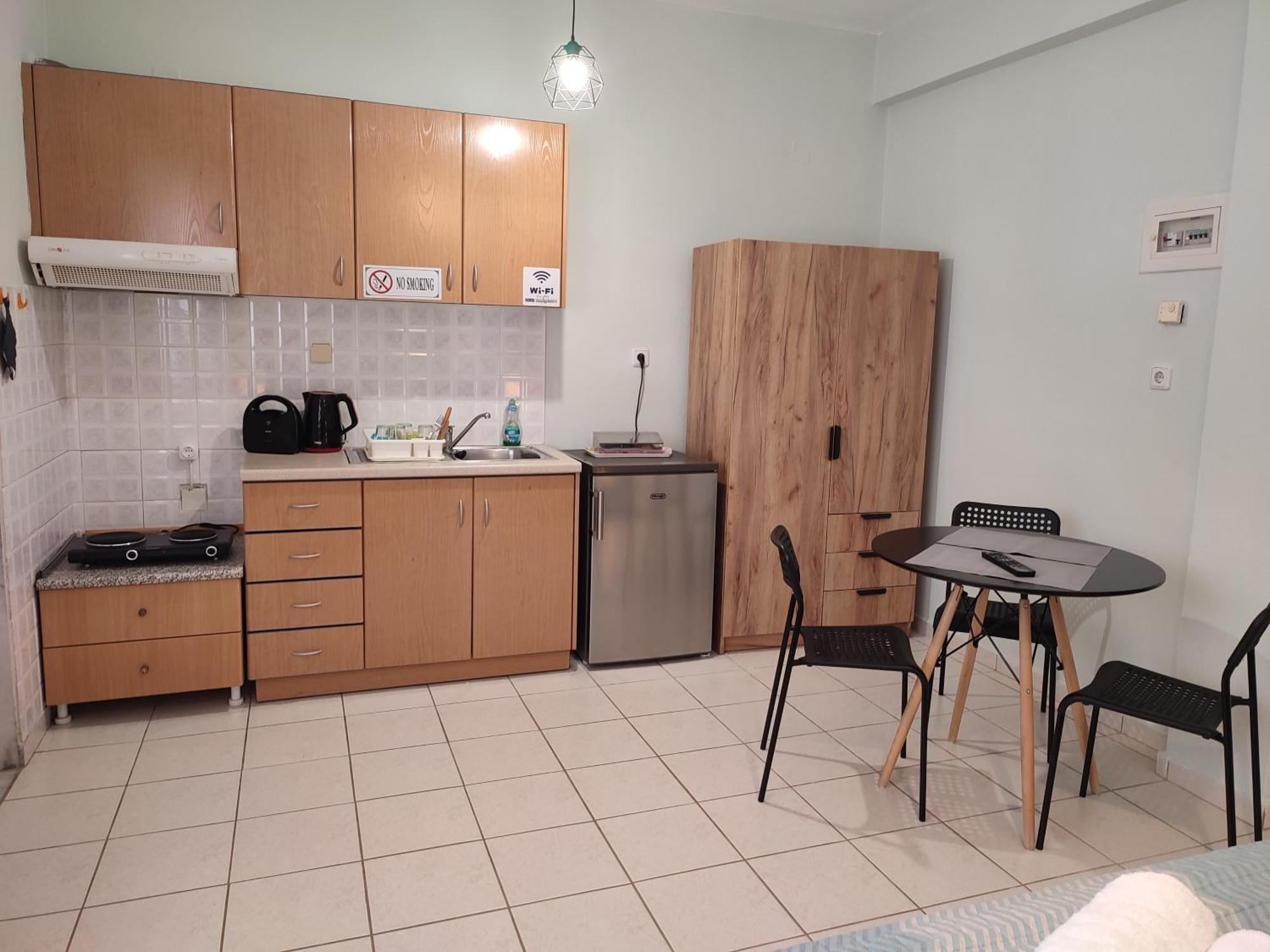 Kiki'S Cosy Apartments Néa Khilí Eksteriør bilde